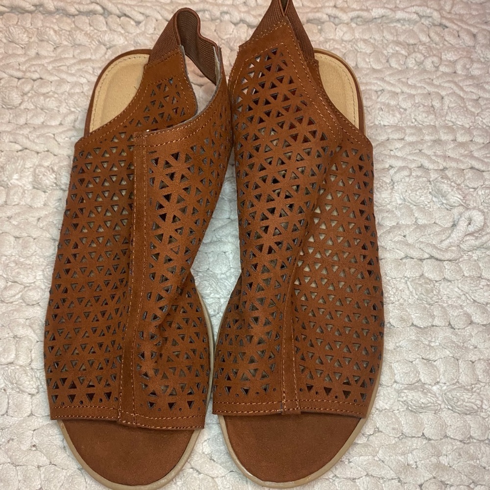 Tan peep toe heels